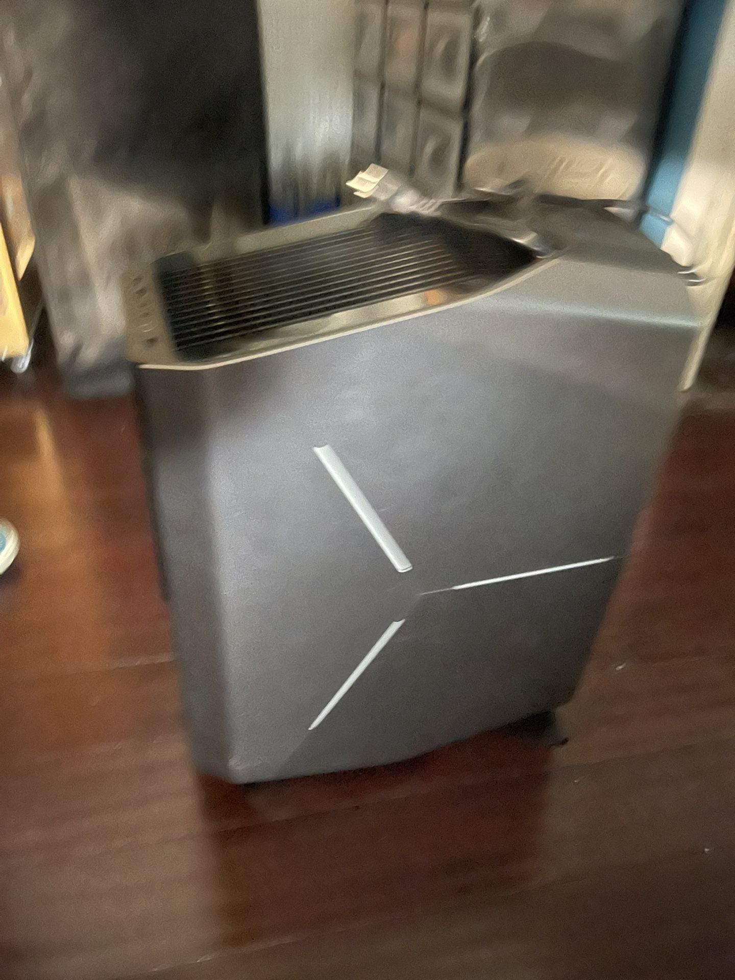 Alienware R7