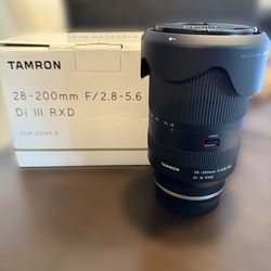 Tamron 28-200mm f/2.8-5.6 – Sony E Mount – Mint