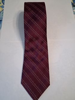 Mens DKNY maroon/burgundy tie