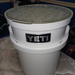 Yeti bucket