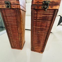 Antique Wine Bottles Holder 