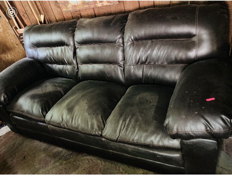 Sofa Stanardsville, VA