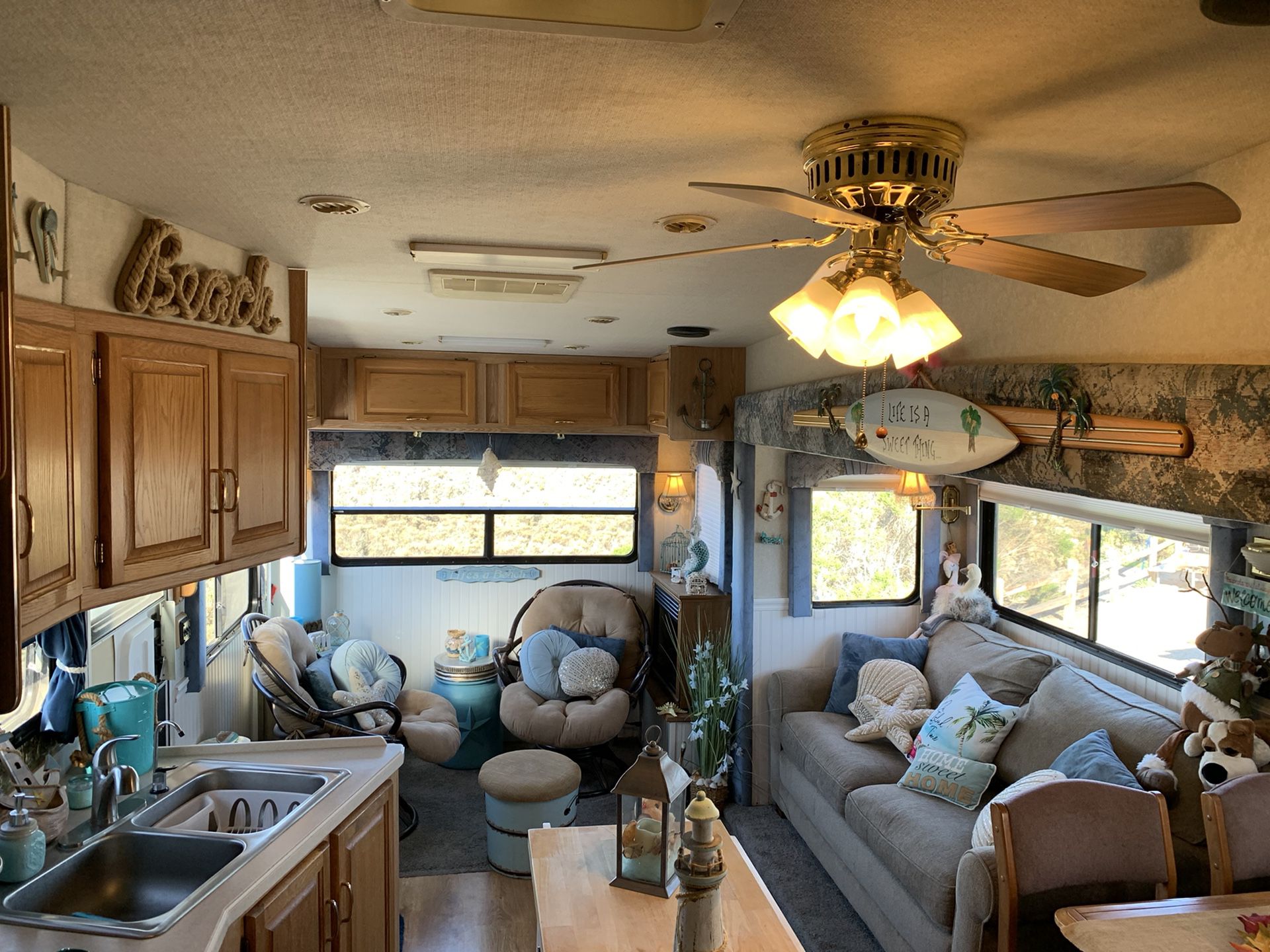 Completely Remodeled 1997 . 35’ Seabreeze 5th Wheel