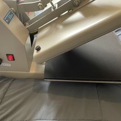 Heat Press Machine ( Heat Transfer Solutions) 