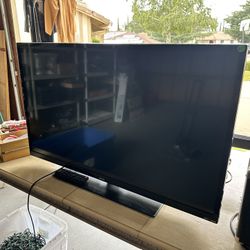 42 Inch Sanyo TV