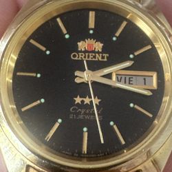 Orient Mens Watch. Gold Black  Like New