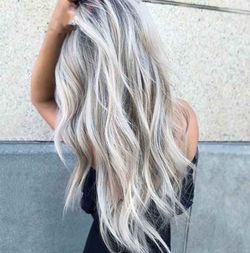 23” Ombré Silver Wig