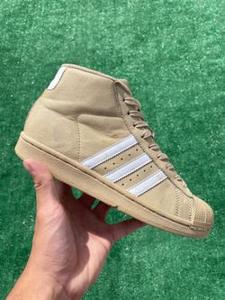 ADIDAS PRO MODEL “LINEN KHAKI” (Size 5, Youth)