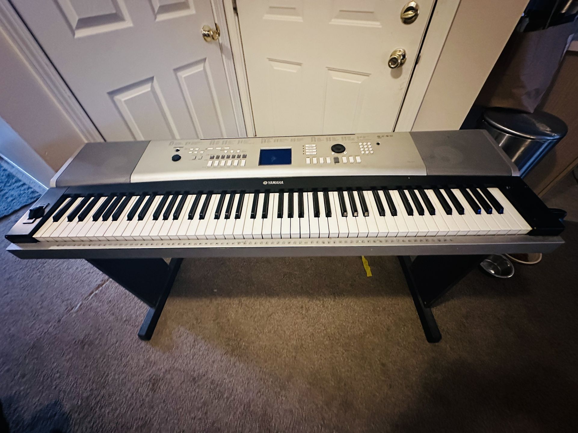 Yamaha Grand Piano Keyboard