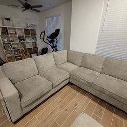 Costco Sofa (Like New)