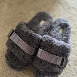 Ugg Slippers 