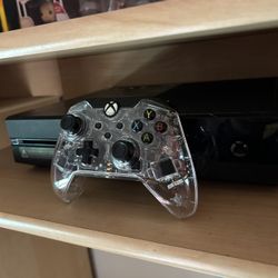 Xbox 1 Two Controllers 