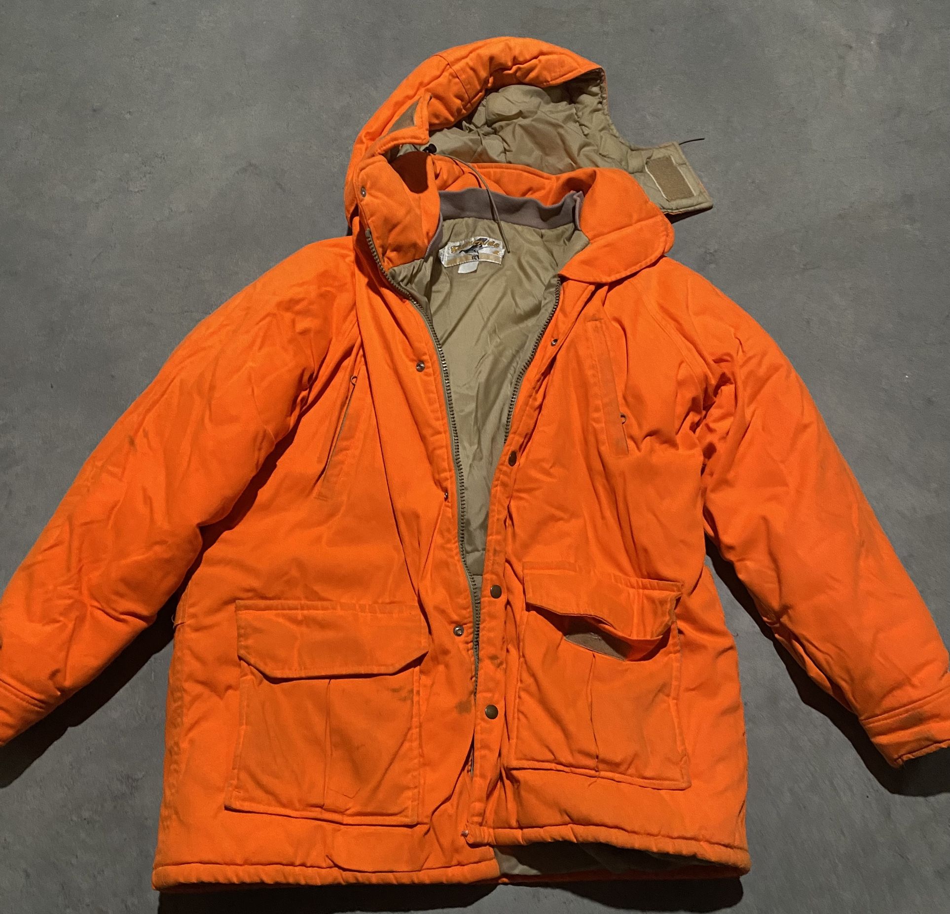 Gamehide Orange Hunting Jacket/Parka. Size: Large