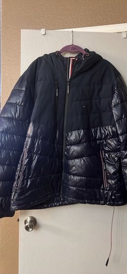 Tommy Hilfiger Black Puffer Jacket with Hood