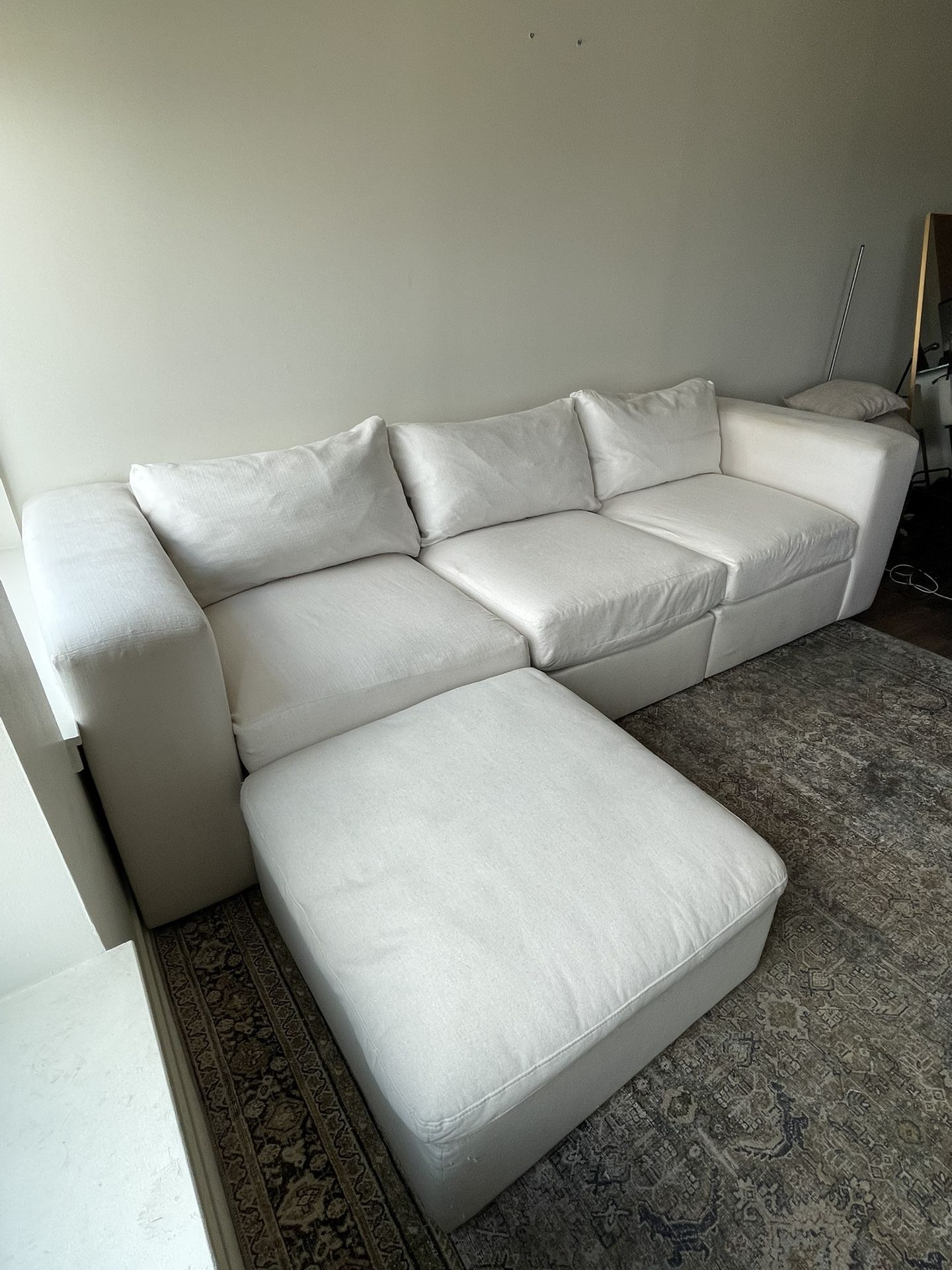 Cream Sectional Couch With Ottoman