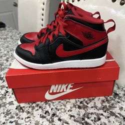 Tenis de Niño Nike Jordan del 1.5 Y