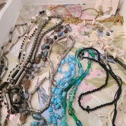Vintage Jewelry Price For All 