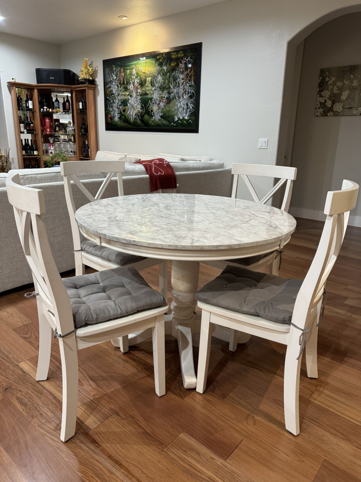 Dining Table Set with 4 Chairs