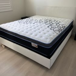 King mattress  firm pillow top 12”.     New mattress in a plastic sealed   We offer the best quality and service