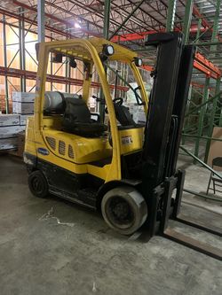 Forklift