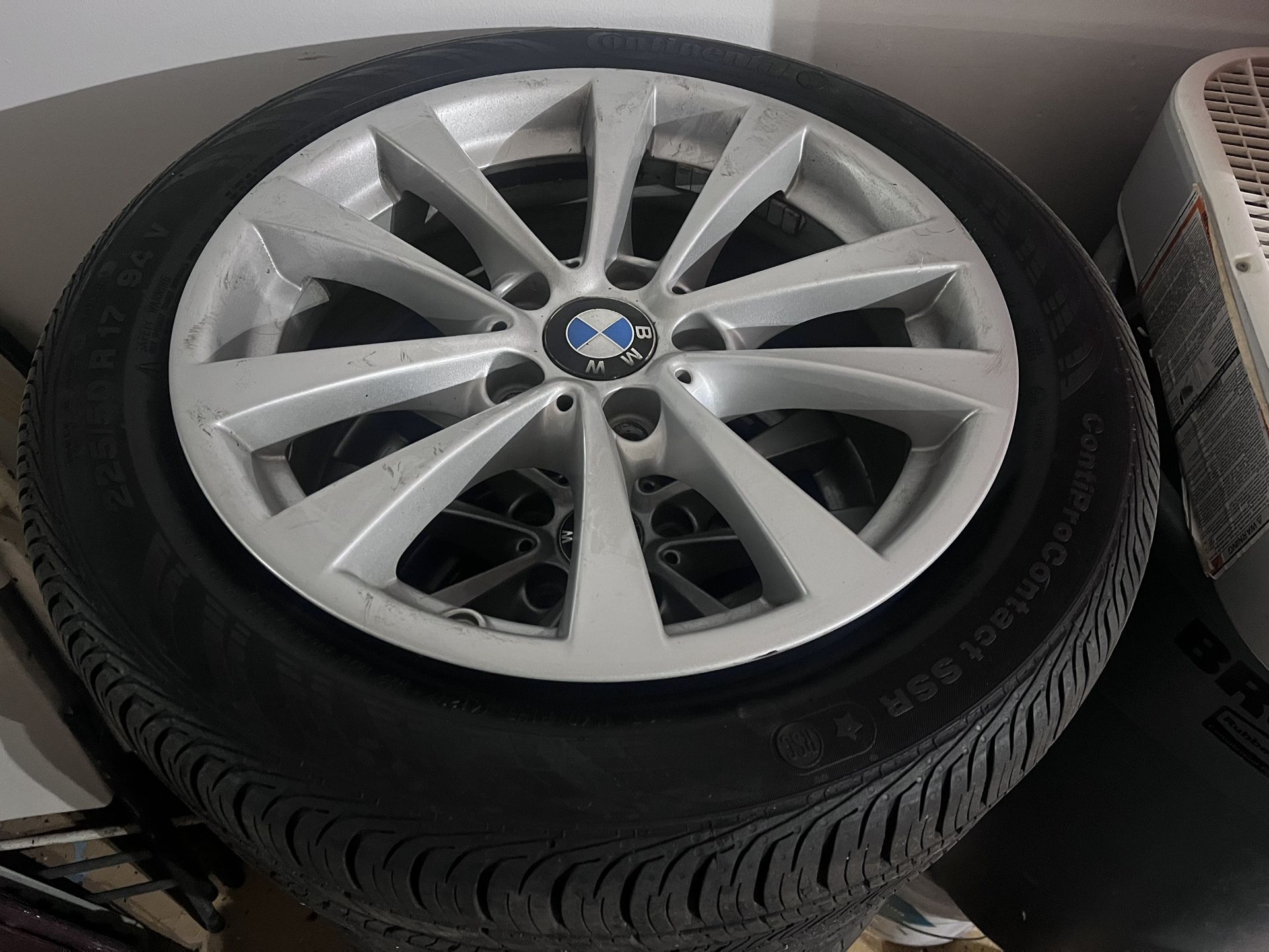 BMW Rings With Tires Including