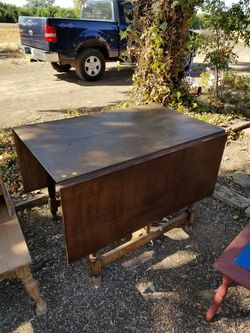 Kitchen table /sides fold down
