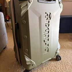 Large Suitcase (New)