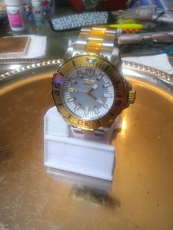 Invicta Silver And Gold Divers Watch 
