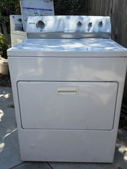 Washer and Gas Dryer