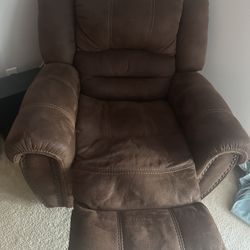 Single Brown Recliner Sofa – Manual Recliner