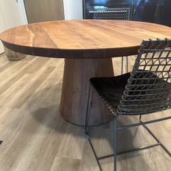 48” Round Walnut Table With 4 Metal Chairs