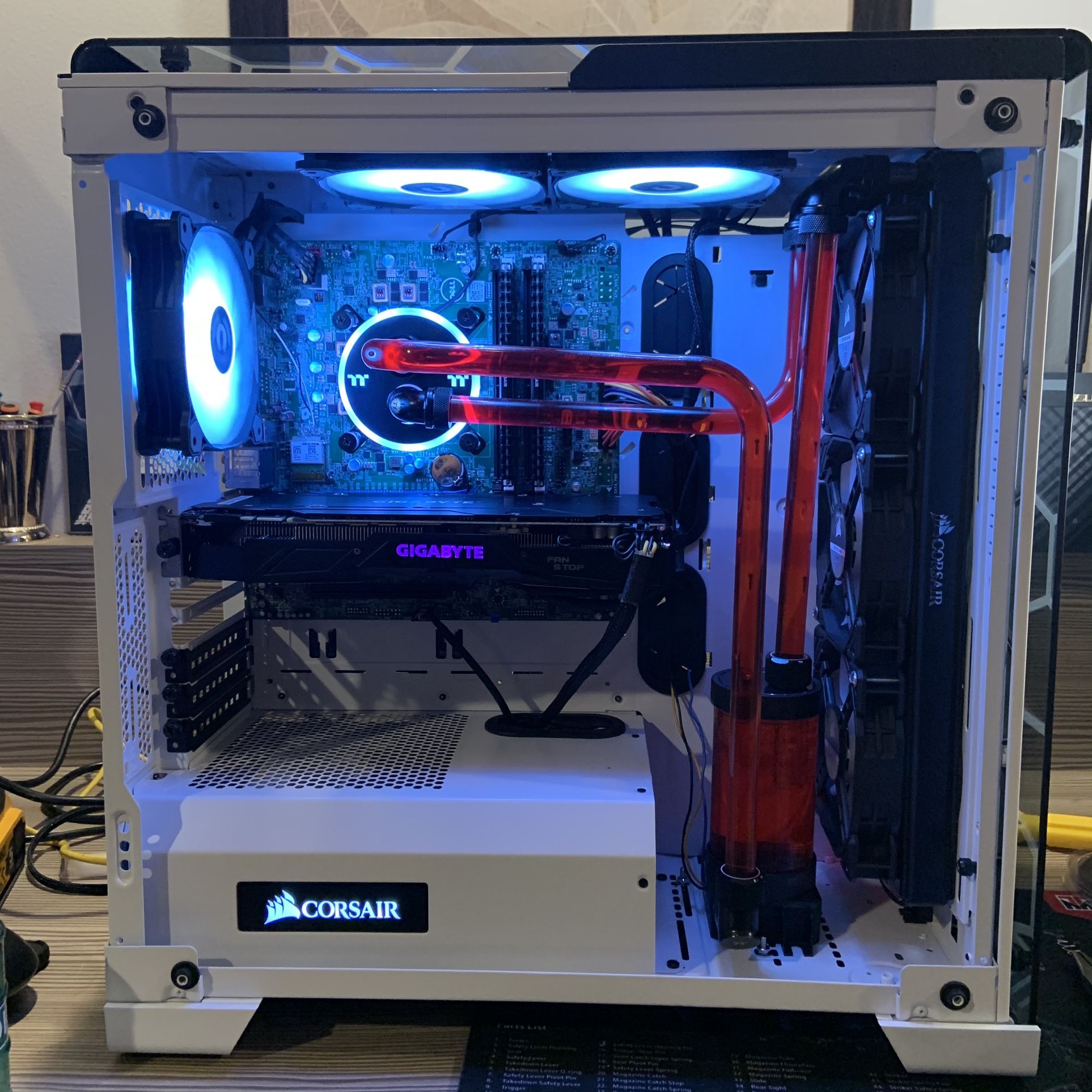 Corsair 570X Crystal Series Custom Loop