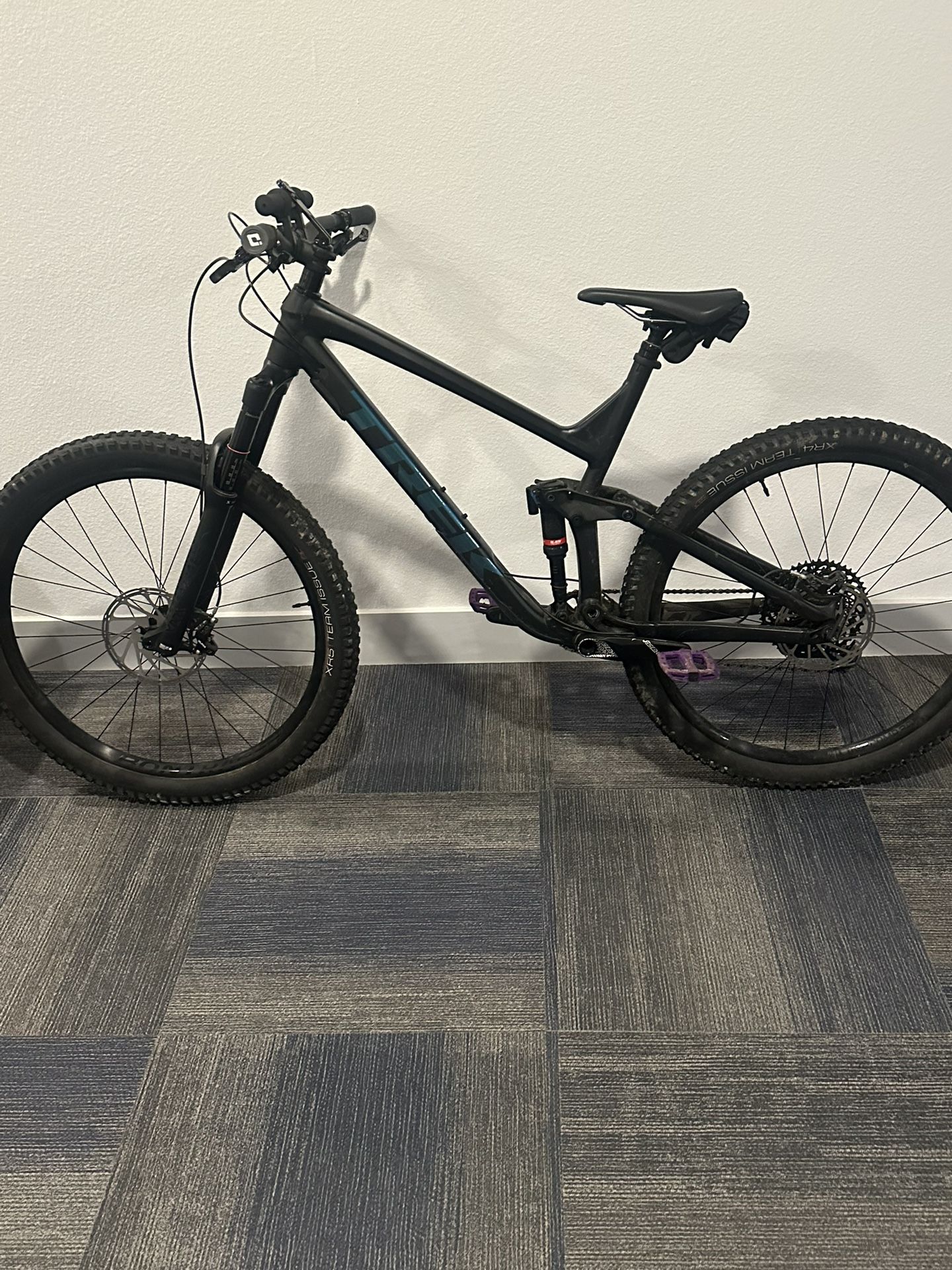 2018 Trek Slash 8 29er XL