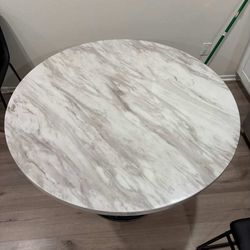 Round Dining Table With 4 Chairs