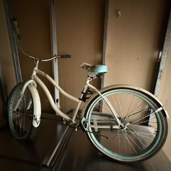 Beach Cruiser Bike 