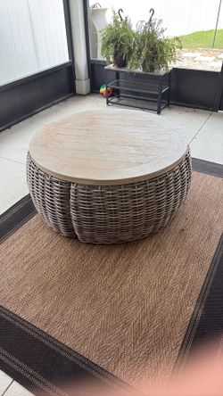 Outdoor Table and Outdoor Rug