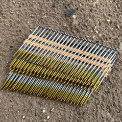 Framing Nails (Clavos)