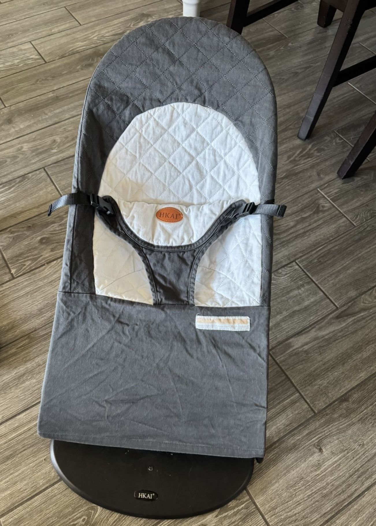 Bouncer chair for baby