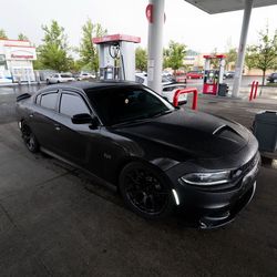 Dodge charger RT 2017