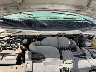 2005 Ford Econoline