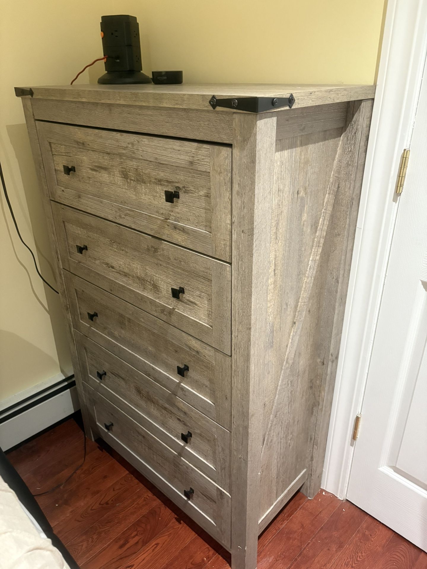 Armoire
