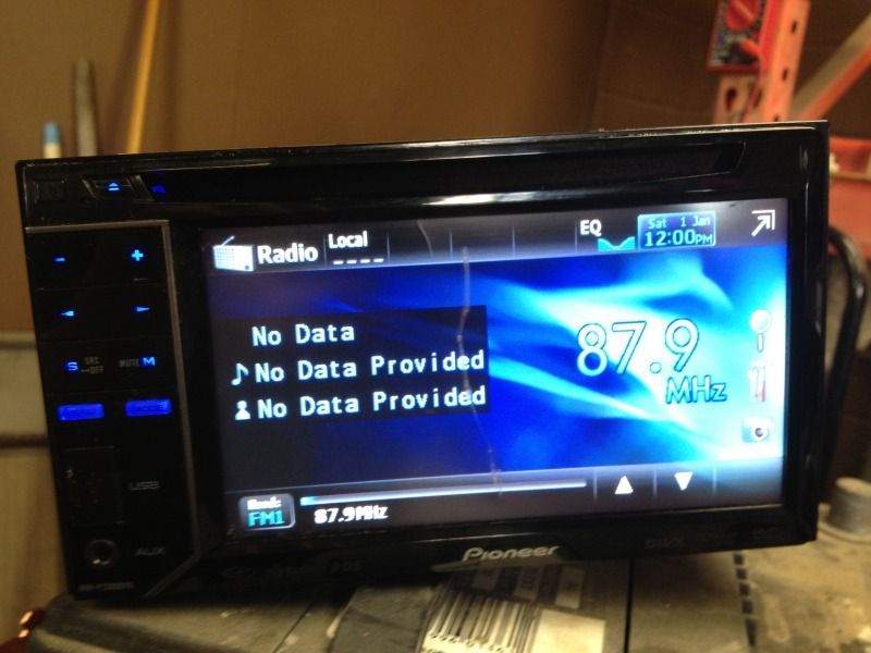Pioneer AVH P2300DVD Indash DVD Receiver 5.8" Touch Display for Sale
