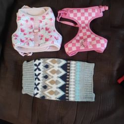 XS doggie harness/sweater
