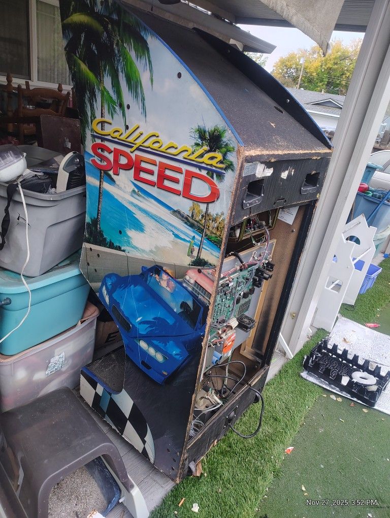 California Speed Arcade Game