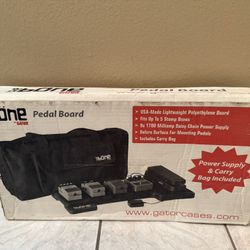 The Bone By Gator Pedal Board For Guitar Effects