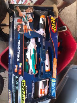 Nerf Tri-strike New (box broken)