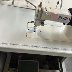 industrial sewing machine