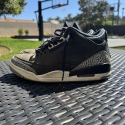 Jordan 3 off Noir Size 9