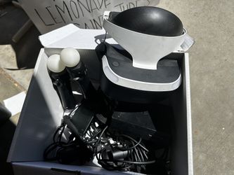 VR For PlayStation 4 