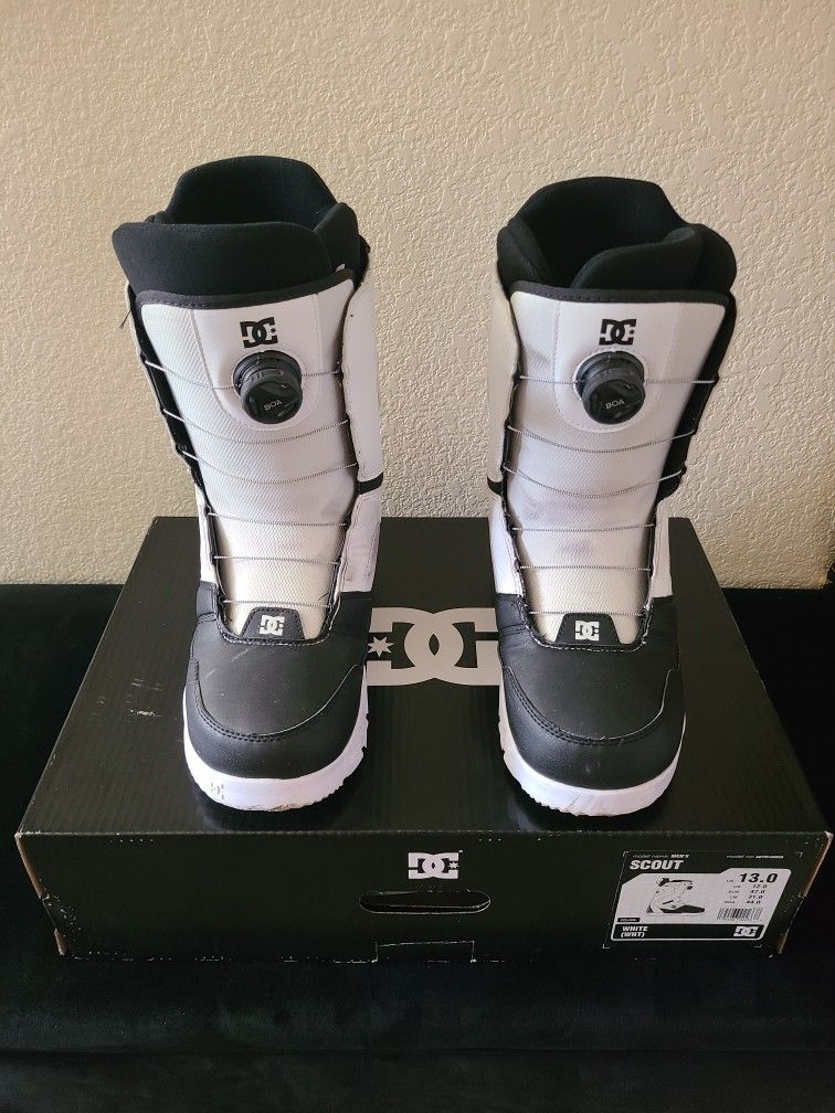 DC Scout Snowboard Boots Size 13/12